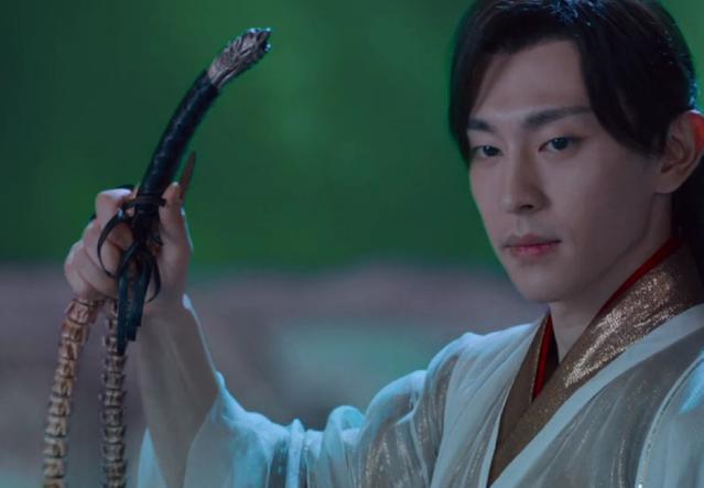 怎么插女人 参与者必须达到法定年龄